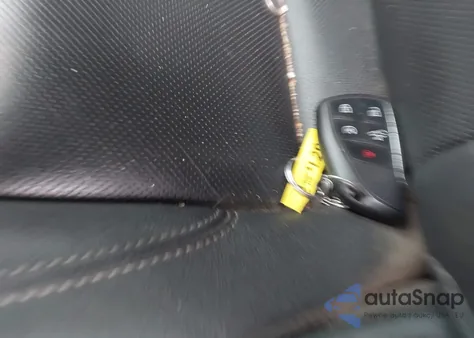 2024 GMC Sierra 1500 4Wd Short Box Slt z USA, uszkodzony, nr VIN 3GTUUDED8RG135048